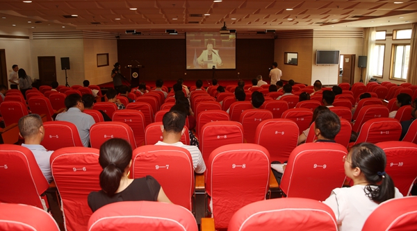 5368b92d9cc04397b4aaff4975fcbd69.jpg 上合组织国家教育合作向上报告会.jpg